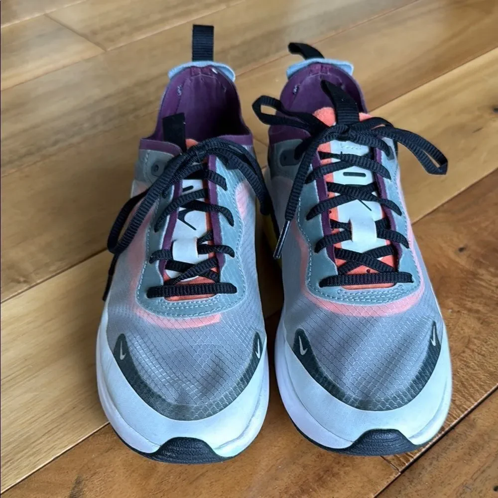 Wmns Nike Air Max Dia SE